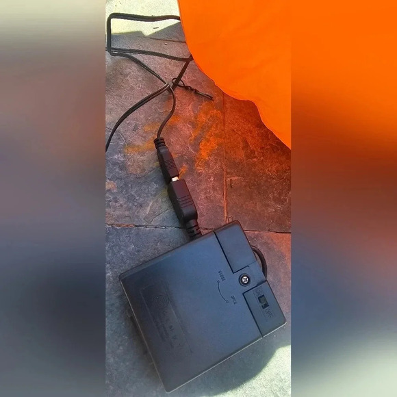 Airdorable Airblown Inflatable 19" Tabletop Jack o' Lantern w/Black Hat - Picture 2 of 6